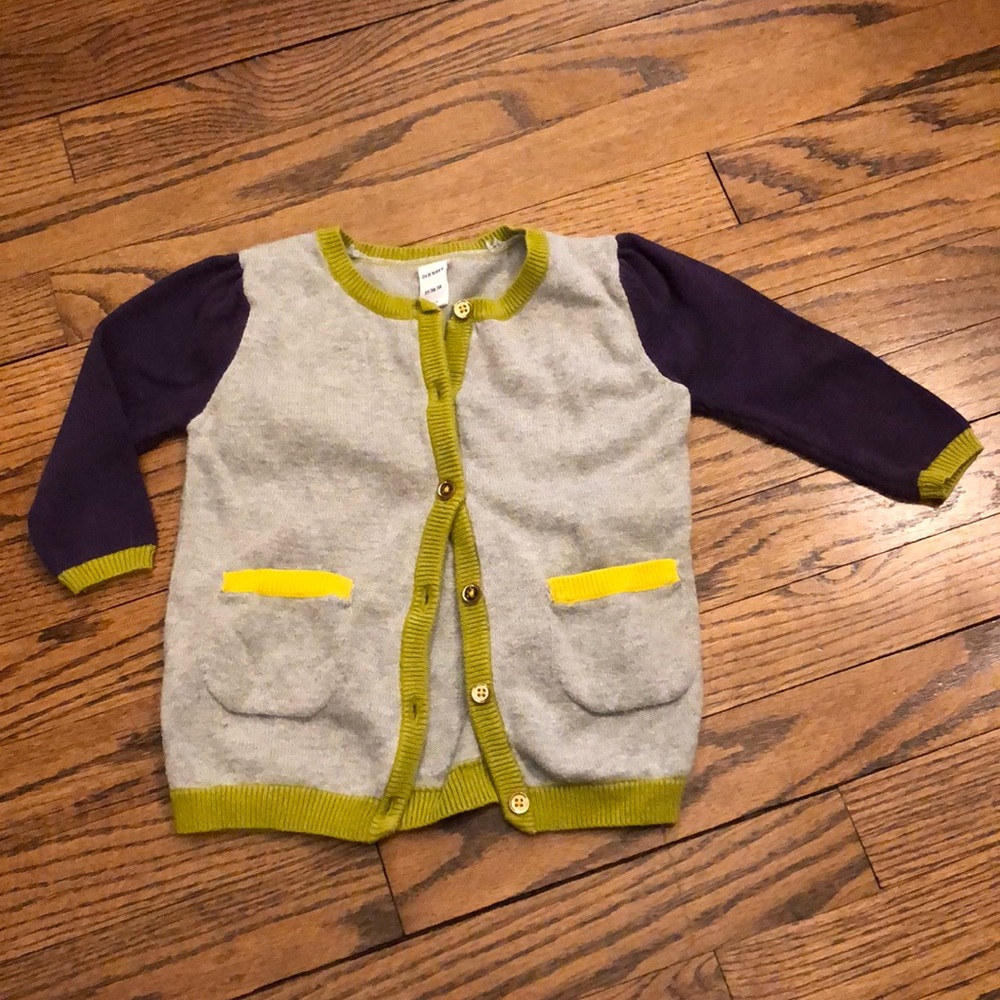 Old Navy Sweater